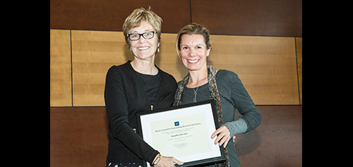 Dean's Award for Outstanding Research and Artistry granted to Dr.Snow